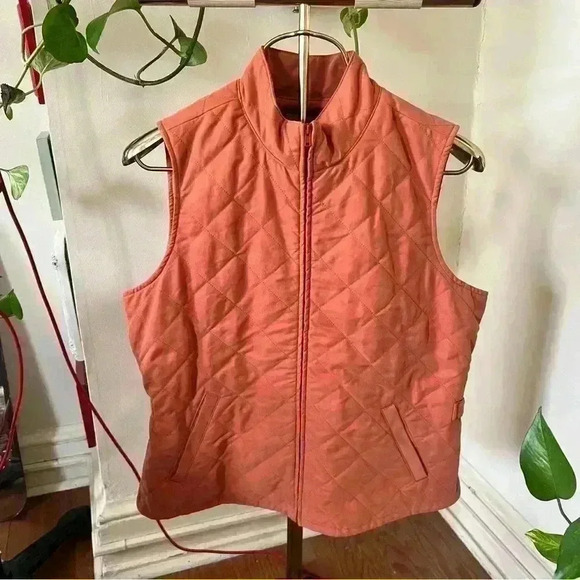 Orvis Orange Quilted Vest - Size Large - Picture 1 of 6